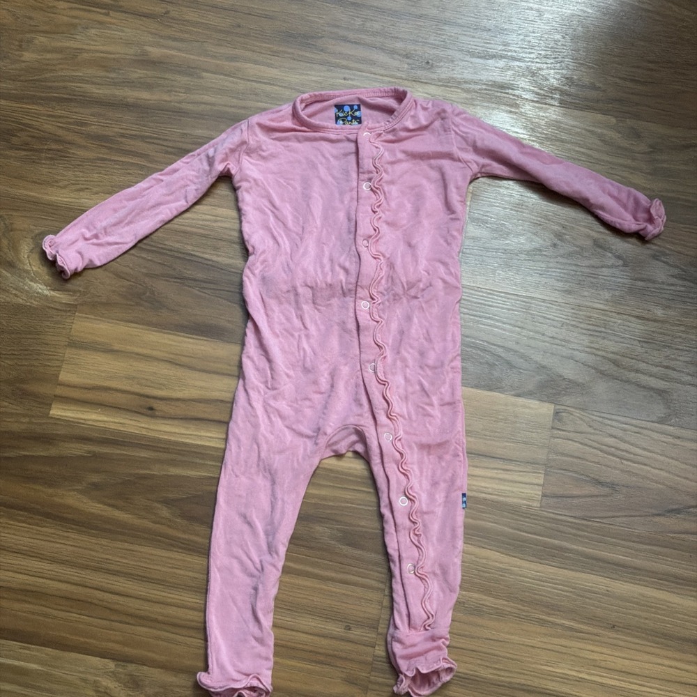 Kickee Pants Baby Girls Sz 12-18 Mos Bubblegum Pink Ruffle Bamboo Sleeper Pajama